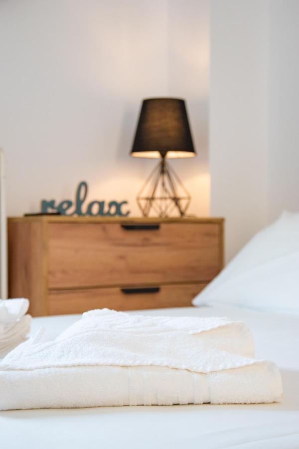 Anesis Residence Heraklion  Bagian luar foto