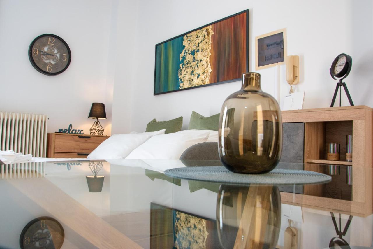 Anesis Residence Heraklion  Bagian luar foto