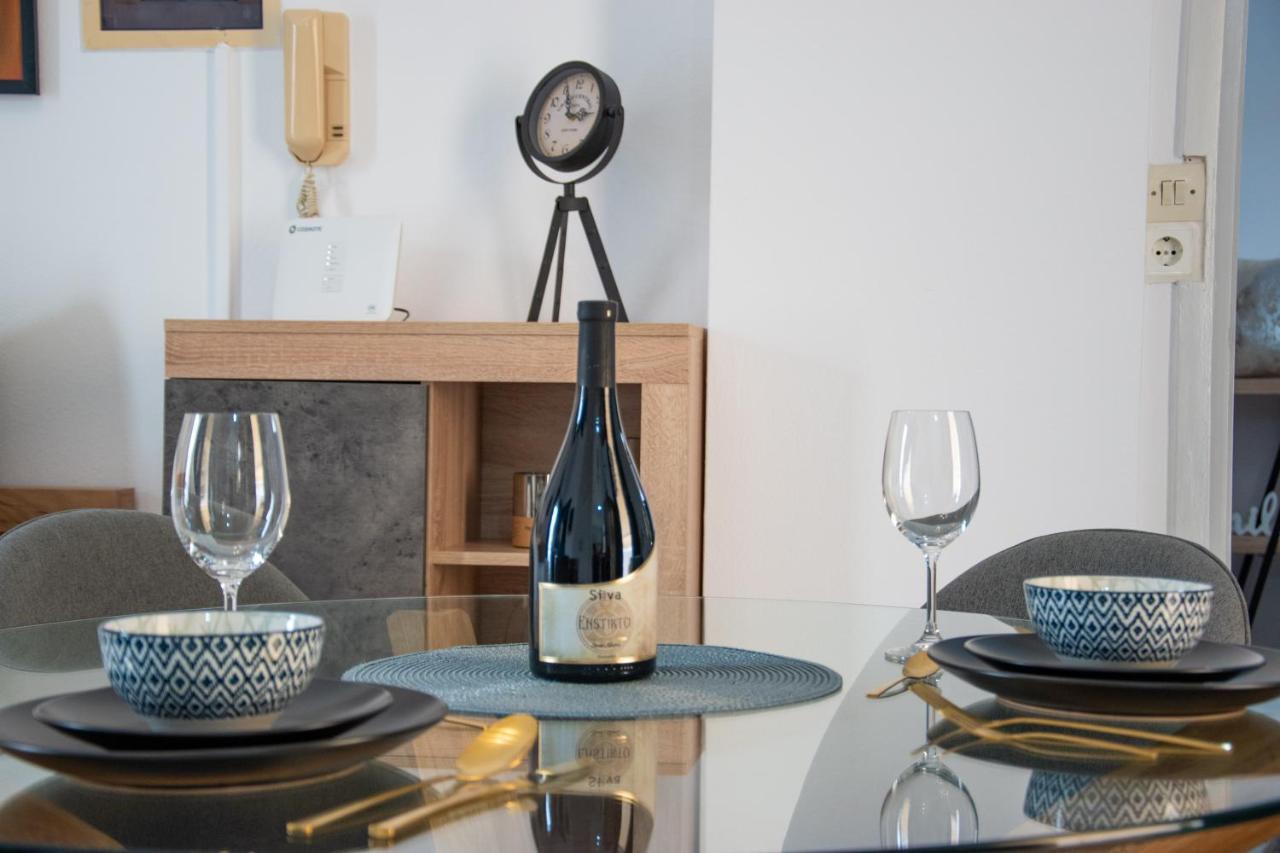 Anesis Residence Heraklion  Bagian luar foto